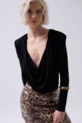 Vatkalı Degaje Yaka Bodysuit resmi